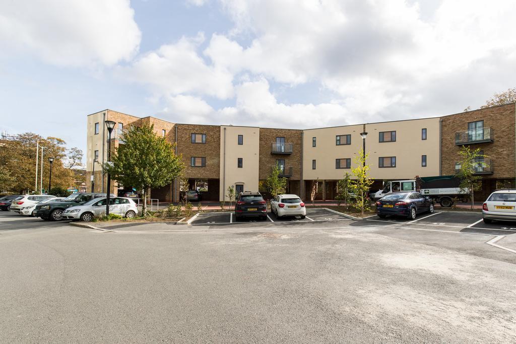 Abodebed Oval View Apartments Hemel Hempstead Buitenkant foto